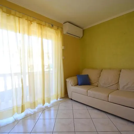 Jelica Apartment *