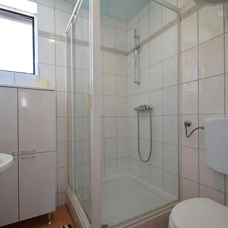 Jelica Apartment Njivice