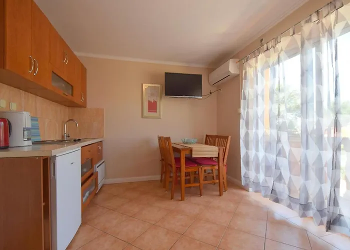 Apartamento Jelica *